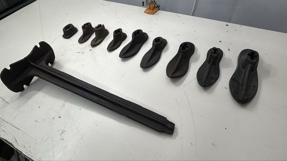 Szewskie kopyta. Zabytkowy zestaw