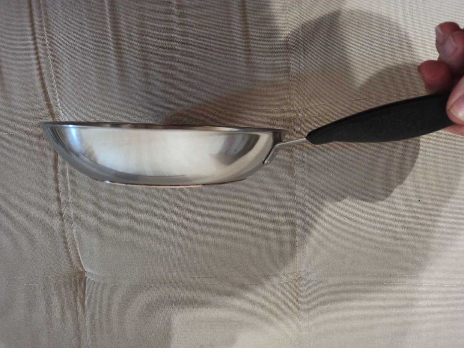 Сковорідка нержавійка 24см SARTEL 18/8