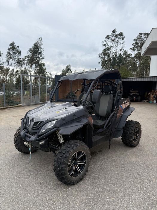 Buggy CFMoto zforce 550 ex