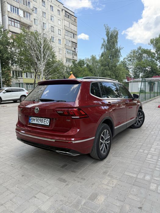 Volkswagen Tiguan Allspace R-Line 2.0 бензин 2018 року