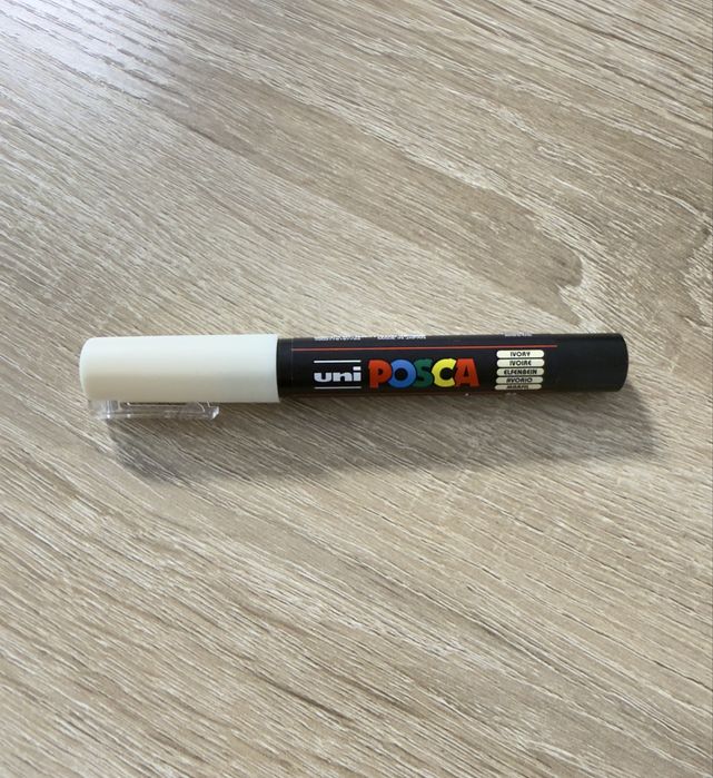 Flamastr flamaster pisak alrylowy beżowy kremowy UNI POSCA 1M 45