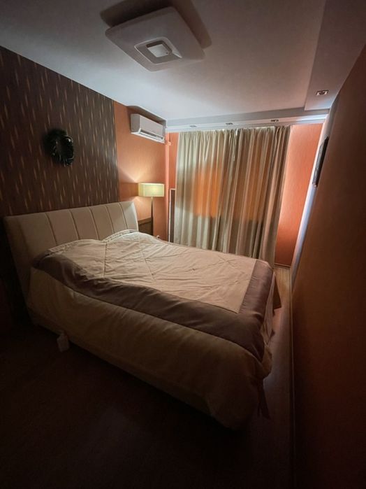 Свободна .Сдам 120 м.кв квартиру в самом Центре города