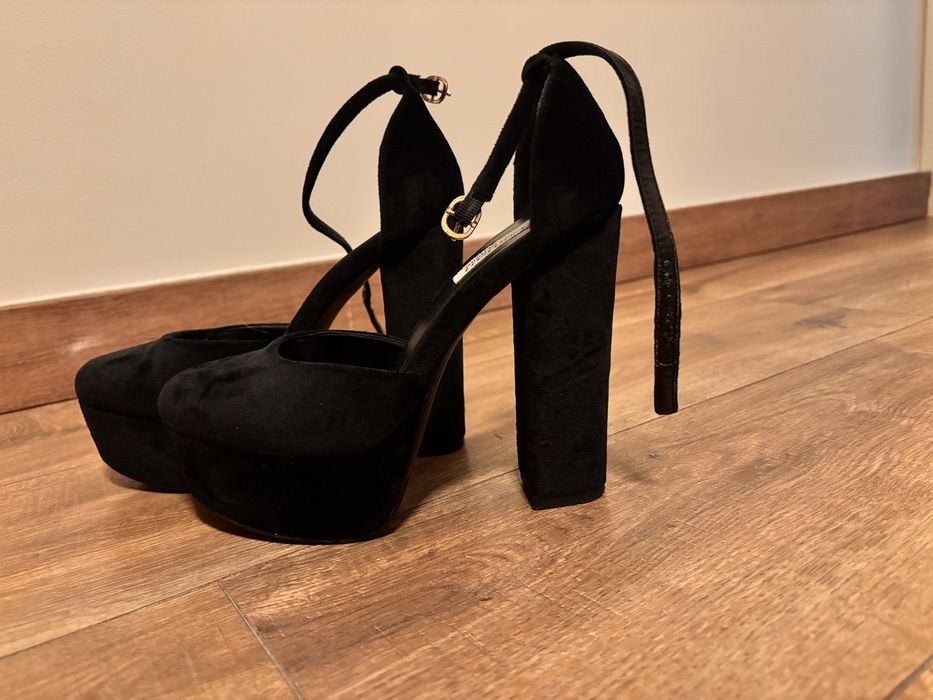 Sapatos tamanho 36