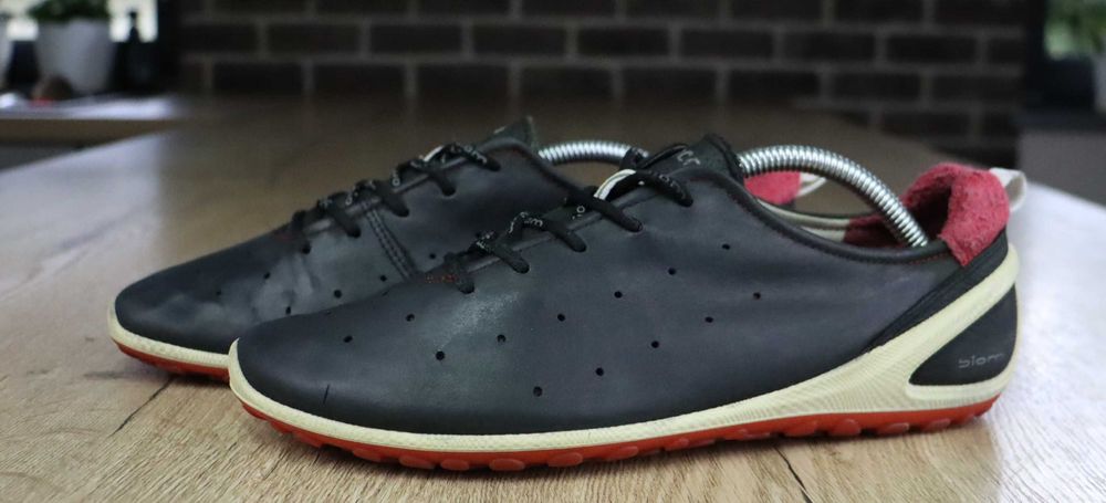 Ecco biom skórzane damskie półbuty 39 ( 26 cm)