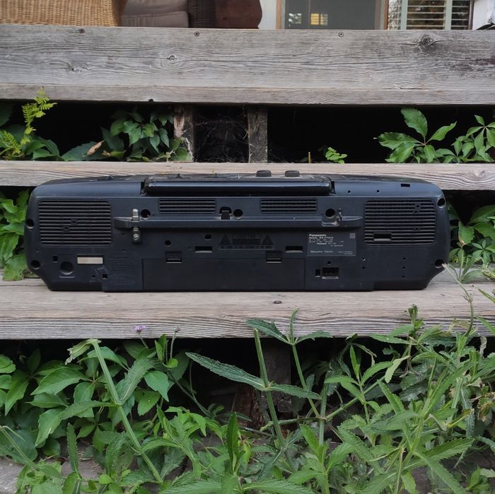 Kultowy radiomagnetofon / boombox / jamnik Panasonic RX-FT510 retro, vintage, y2k, 90s, 00s