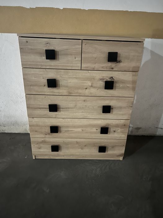Cómoda conforama nova!