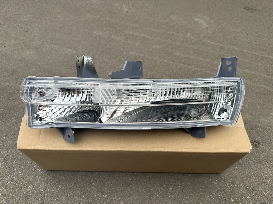 Бампер передний Jeep Compass 2016 2017 2018 2019 2020 компас задний