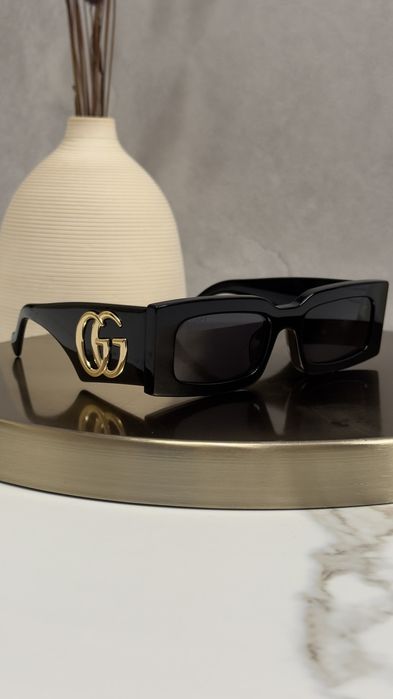 Сонцезахисні окуляри Gucci GG1425S 001 чорні сіра лінза жіночі оригінал