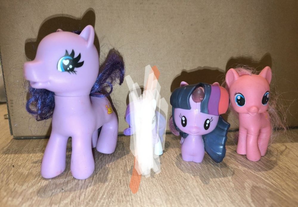 2 kucyki+Świecący Jednorożec