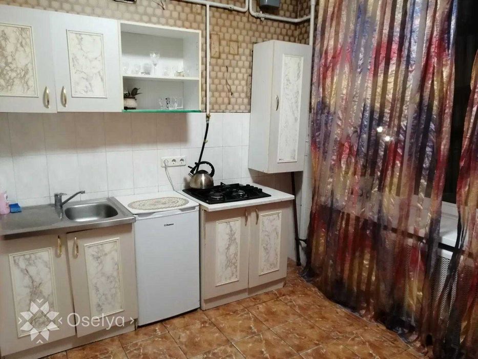 Продаж 1-кімнатної квартири (Сталінка) просп Валерія Лобановського 41