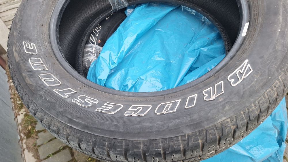 Opony 275 /R20/ 55