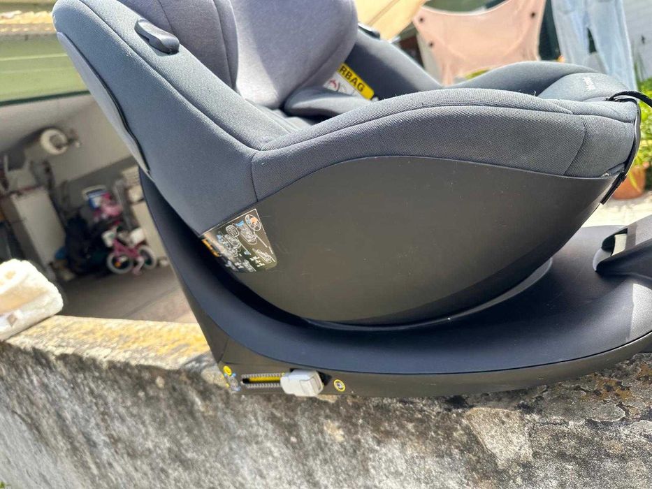 Cadeira auto 'Mica' da Maxi-Cosi c/ ISOFIX