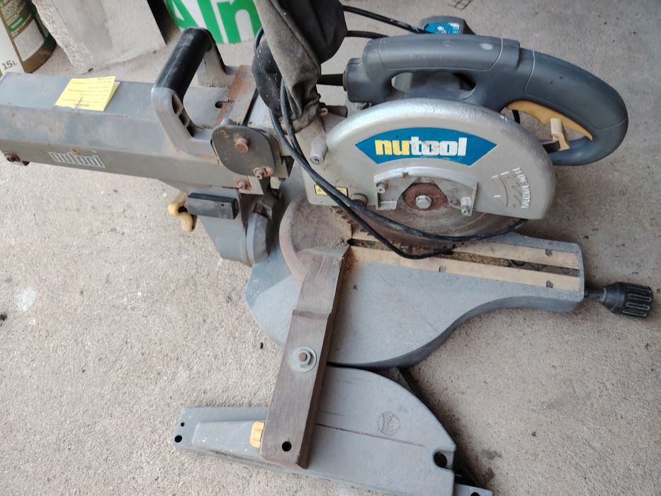 Máquina cortar madeira