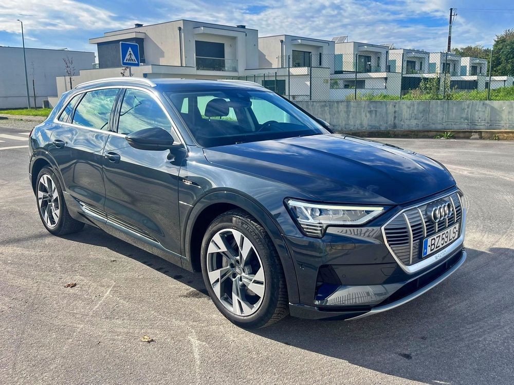 Audi e-tron 50 quattro