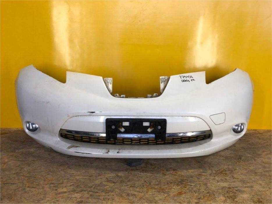 Бампер передній для Nissan Leaf комплект/РОЗБОРКА