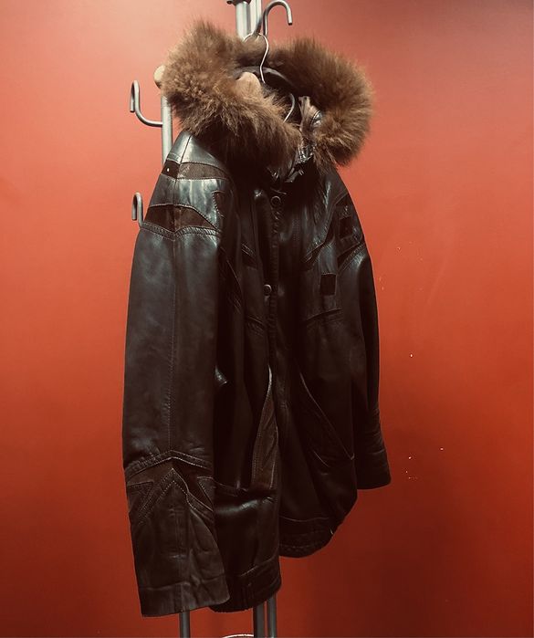 Casaco de pele verdadeiro, Tamanho 42, XL pequeno.