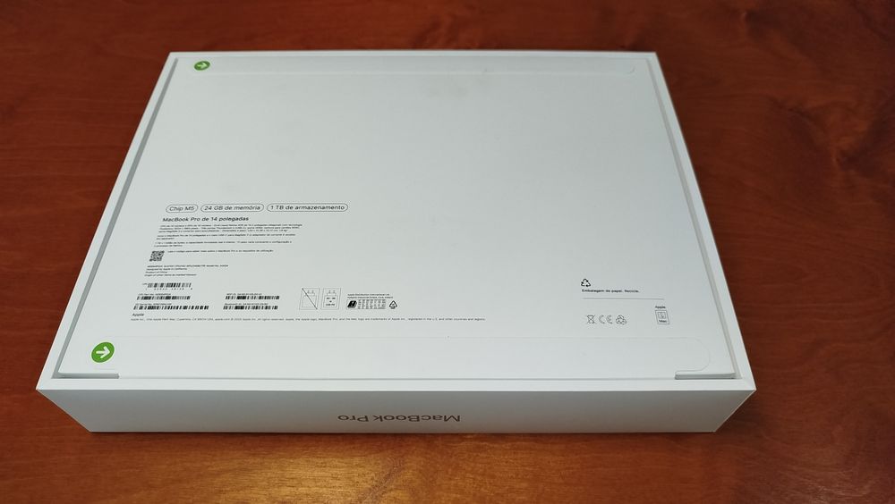 MacBook Pro M5 [24GB - 1TB) NOVO/SELADO