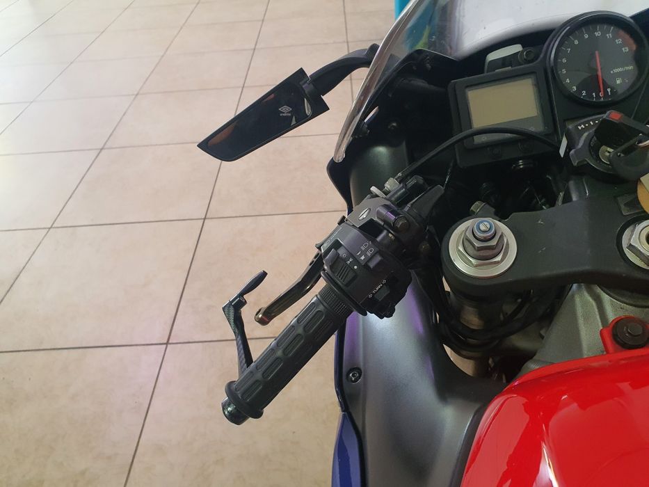 Honda cbr 929rr fireblade