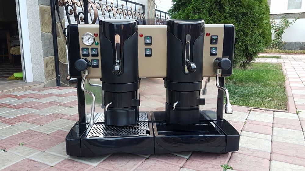 Кофемашина Jasmine 2 Caps