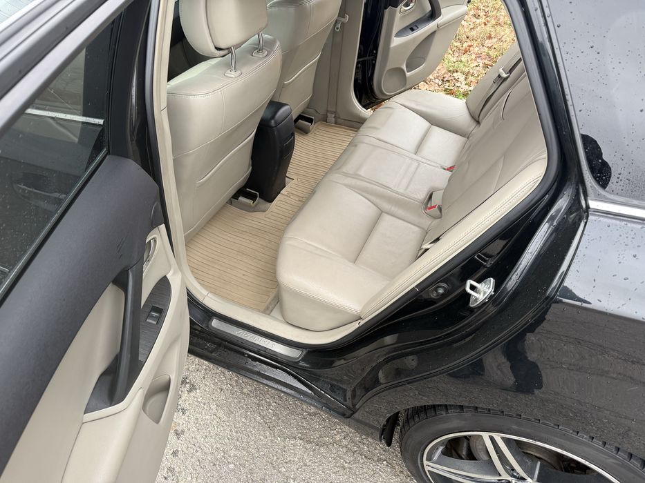 Toyota Avensis t27 2.2D 2009р