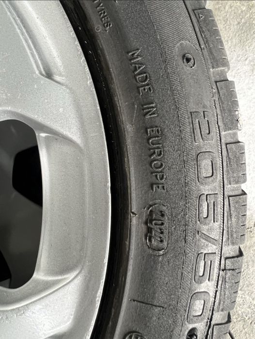 Диски з зимовими шинами 5х112 205/50/R17 Audi/Skoda/Volkswagen