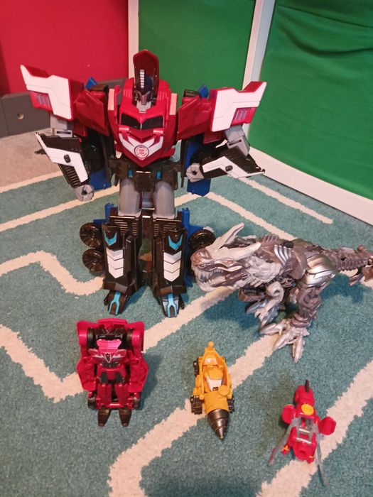 Zabawki Transformers - Zestaw