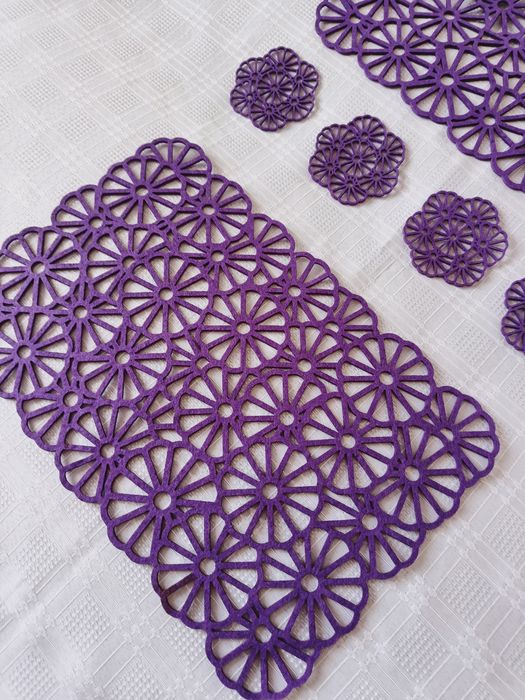 Ochronne  podkładki - serwetki filcowe, 6 sztuk