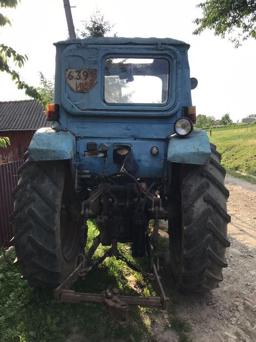 Продам трактор на ходу