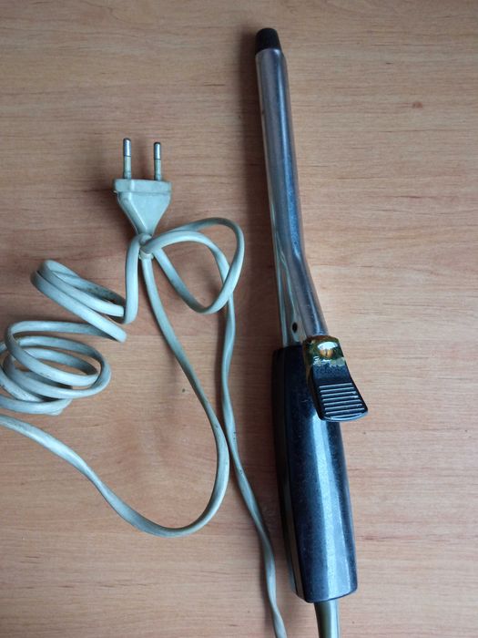 Stara lokówka z PRL