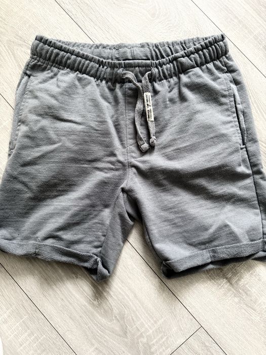 Сірі шорти Sinsay
