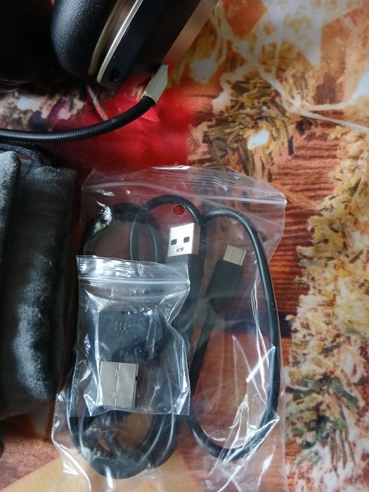 Bezprzewodowy zestaw słuchawkowy z mikrofonem, Bluetooth  nowe