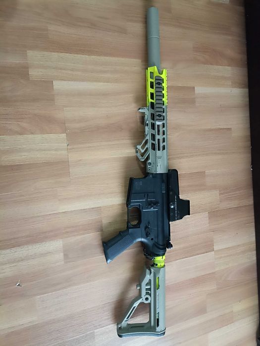 Airsoft replica ics