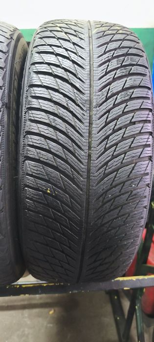 Opony zimowe Michelin 235/55/17 Jarbet #R56