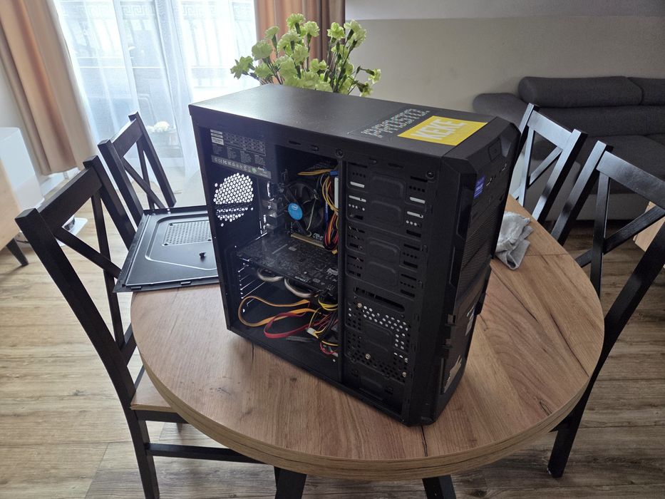 Sprzedam komputer i5 win10 GTX