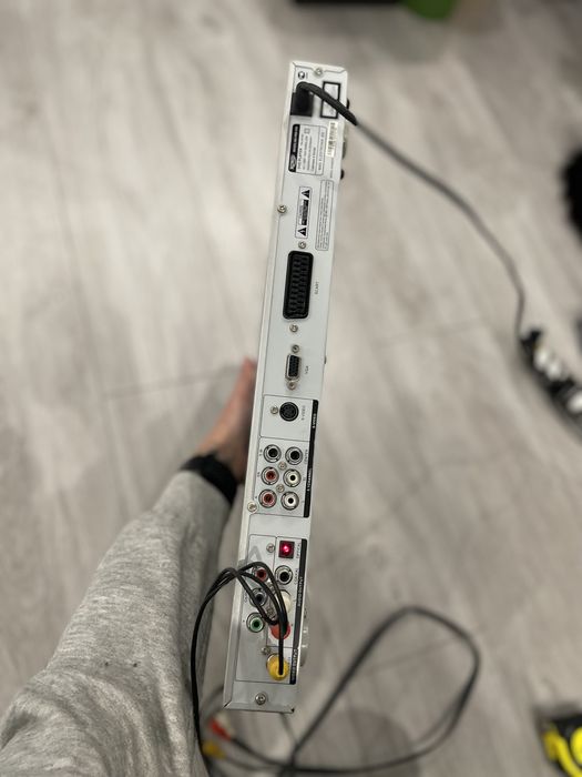 Програвач XORO DVD у робочому стані