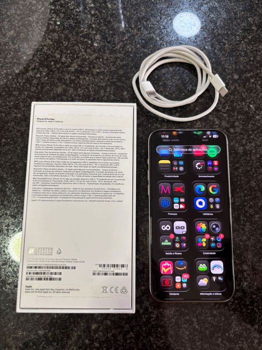 Vendo IPhone 15 Pro Max + Apple Watch Ultra