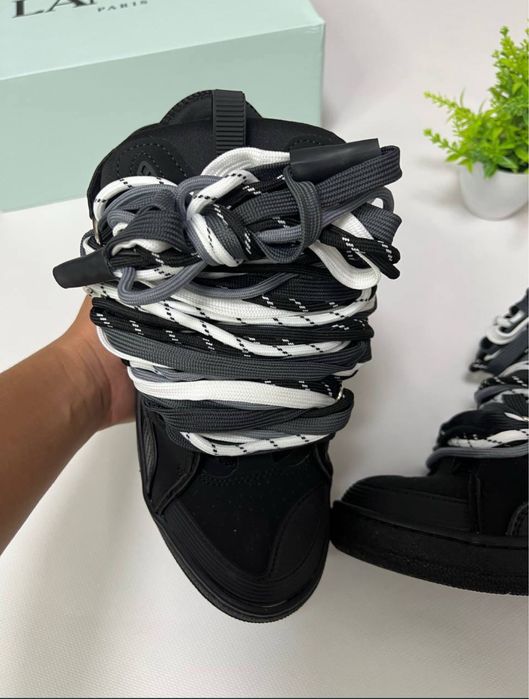 Ланвины карб, Lunvin Curb, черные