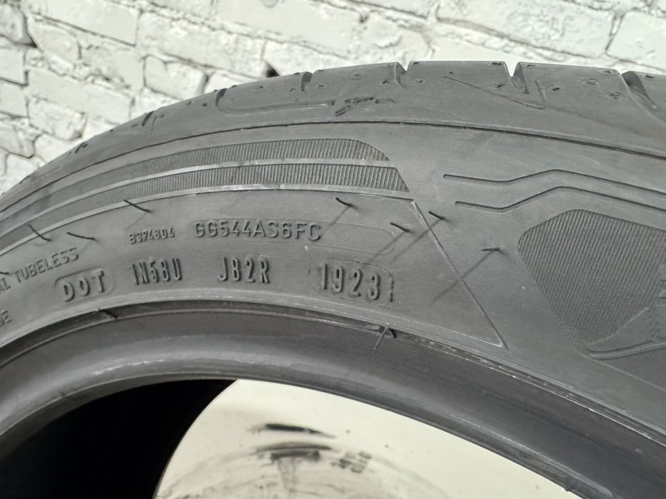 Літні шини Goodyear 245/45 R18