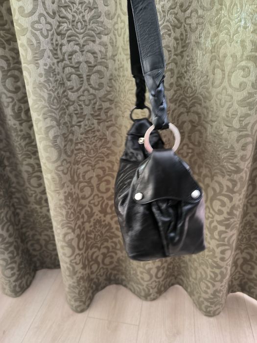 Продам сумку из натуральной кожи