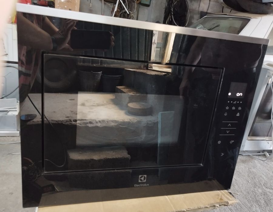 Microondas de encastrar Eletrolux