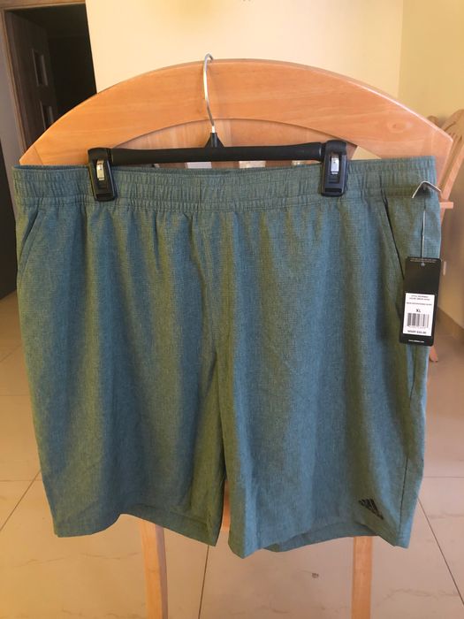 Krótkie spodenki Adidas z usa rozmiar XL