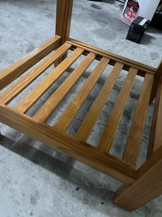 Mesa de apoio em faia