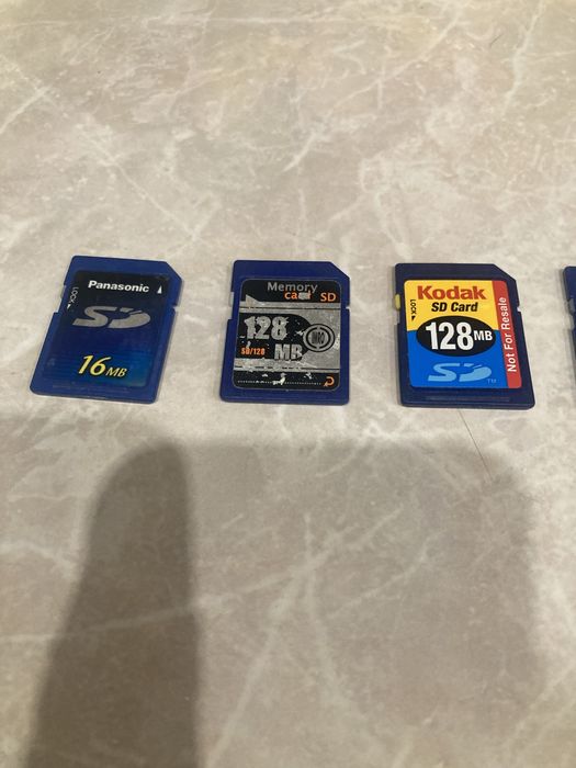 Karty pamięci 16 Mb/ 128 Mb/ 1 gb / 32 gb panasonic kodak sandisc king