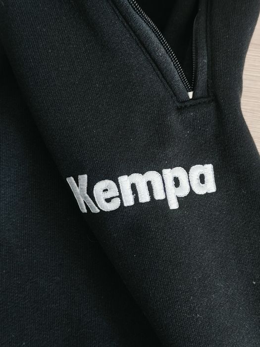 Czarne bawełniane spodnie dresowe marki Kempa capture używane XXXL