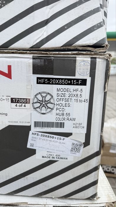 Продаю диски оригінал Vossen HF5 20x8.5 5x114.3 offset 45