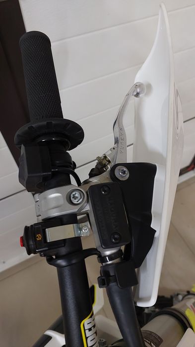 Мотоцикл Husqvarna FX 350 2019 року.