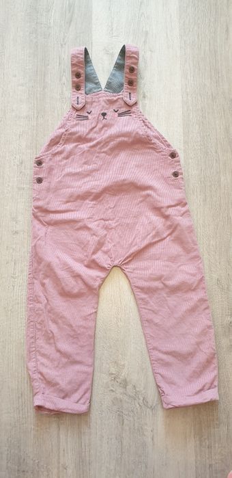 Комбінезон на дівчинку