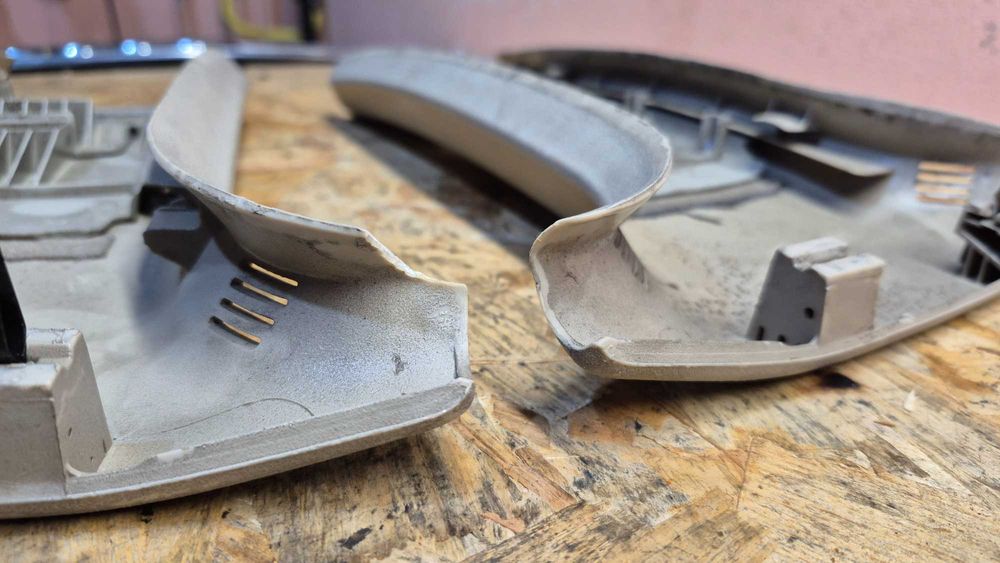 AUDI A4 B5 (8D)- Pilares B Facelift 1999 até 2001 - Cor Bege