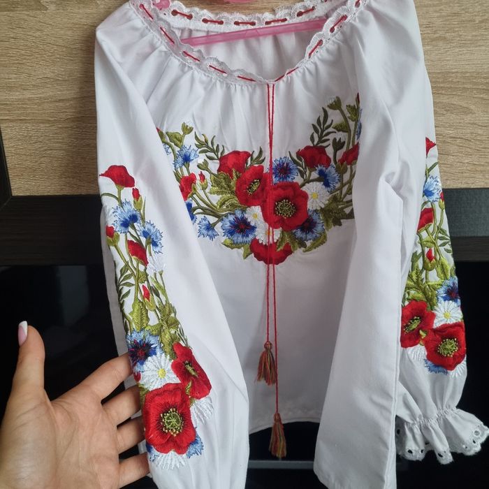 Вишиванка і все для школи