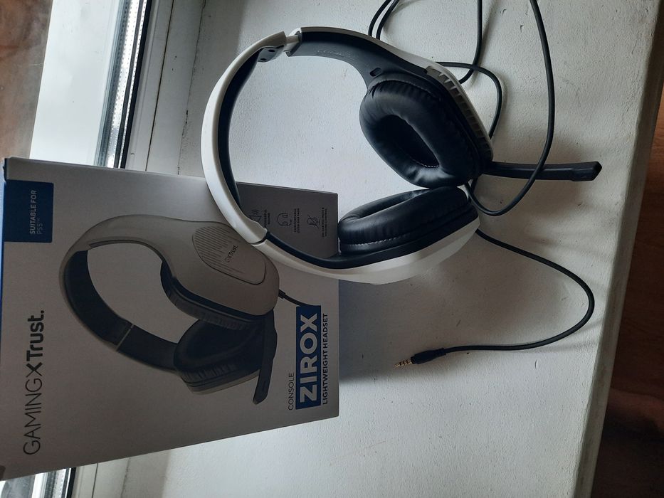 Наушники GAMING X Trust